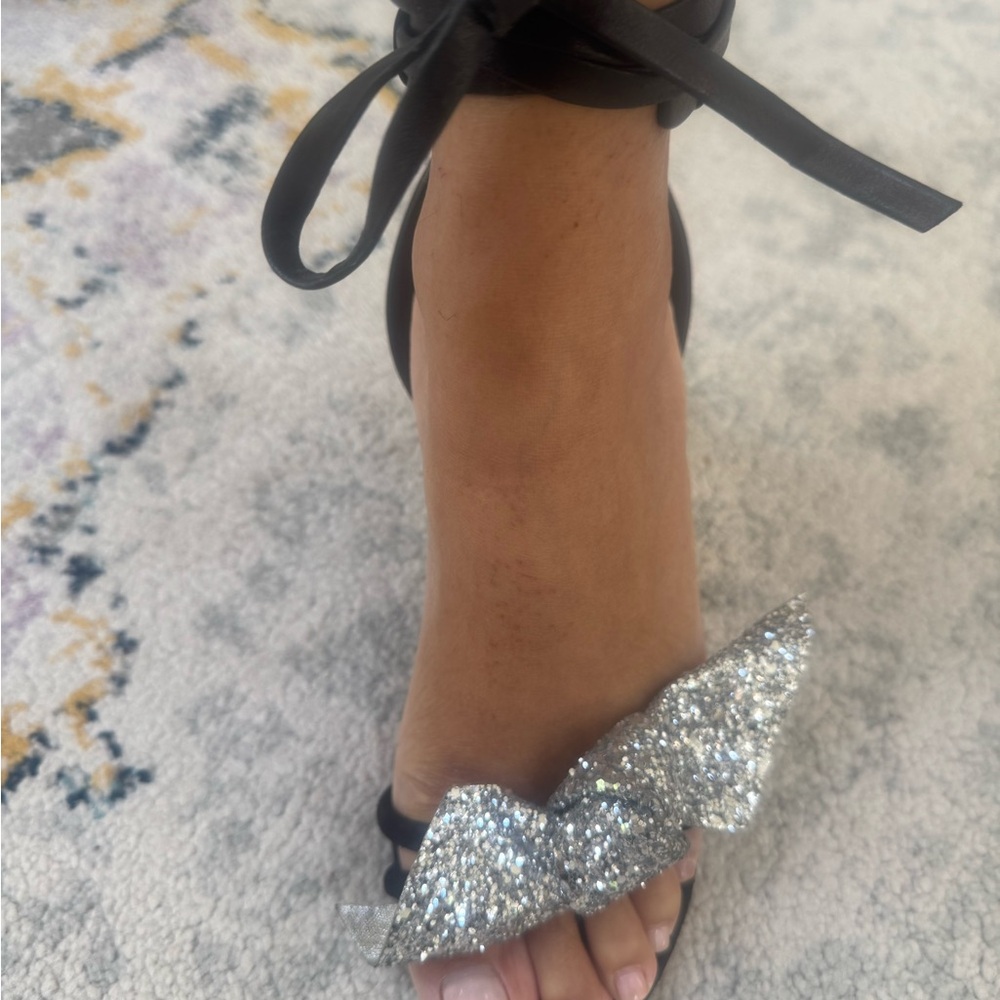 Isabela Marant Black and Silver Heels. - Picture 4 of 9